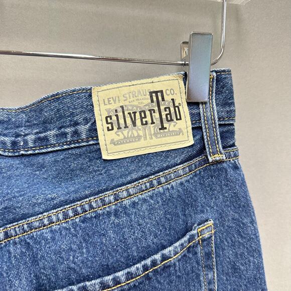 Levi's® Women's '94 Baggy SilverTab Jeans Size 30 in I'm Never Wrong medium wash - Picture 15 of 16